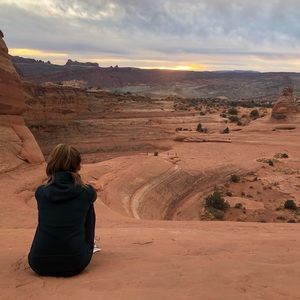 Meet your Posher, Lindsay